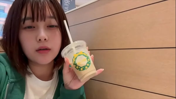 オナニーしてたら、隣の部屋にいる人にオナニーしてるのがバレそうになりました…