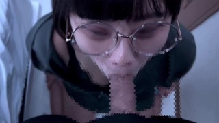 後輩の大学生がフェラで気持ちよくしたあと胸にいっぱい精子をかけられて興奮しちゃう♡お掃除フェラぶっかけ大量射精